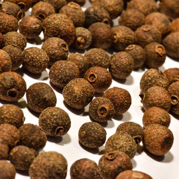 Allspice from United States supplied by WHOLE SPICE INC - Powder Allspice