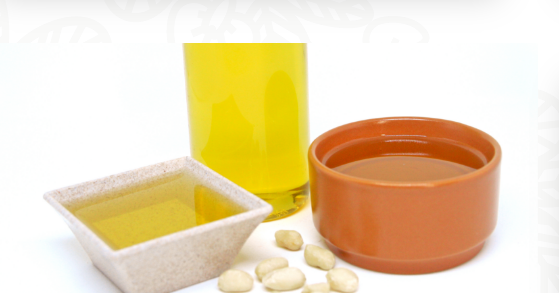 Crude Peanut Oil from 아르헨티나 supplied by Lorenzati Ruetsch Y Cia S.A. - Crude (=Unrefined) 땅콩기름
