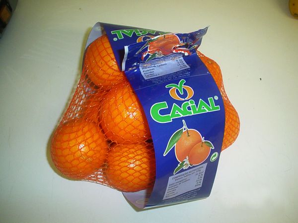 Fresh Whole Orange from 포르투갈 supplied by CACIAL - Cooperativa Agrícola de Citricultores do Algarve, C.R.L. - Valencia - Late Valencia (=Valencia Late) 신선 오렌지