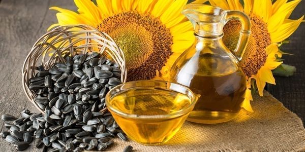 Sunflower Oil from 폴란드 supplied by Galvet Sp. z o. o. - Golden 정제 해바라기유