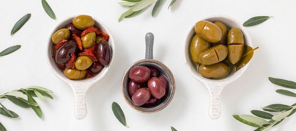 Olives from 튀르키예 supplied by UGS Olives - Kalamata 올리브