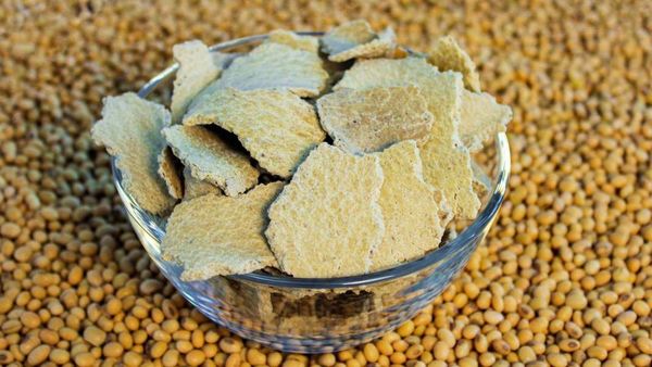 Soybean Meal from South Africa supplied by Irwing Soya - For Food Soybean Meal