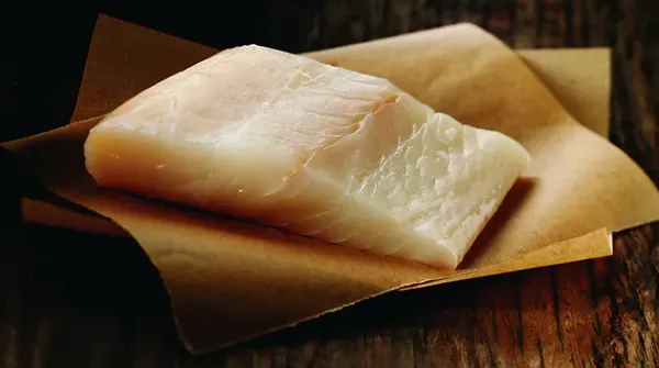 Fresh Halibut from 미국 supplied by E.C. Phillips and Son, Inc. - Fillet 냉동 준치