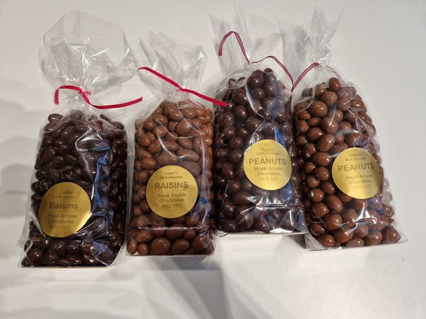 Chocolate from 영국 supplied by Artisan Chocolates by Saffire - Truffle 초콜릿