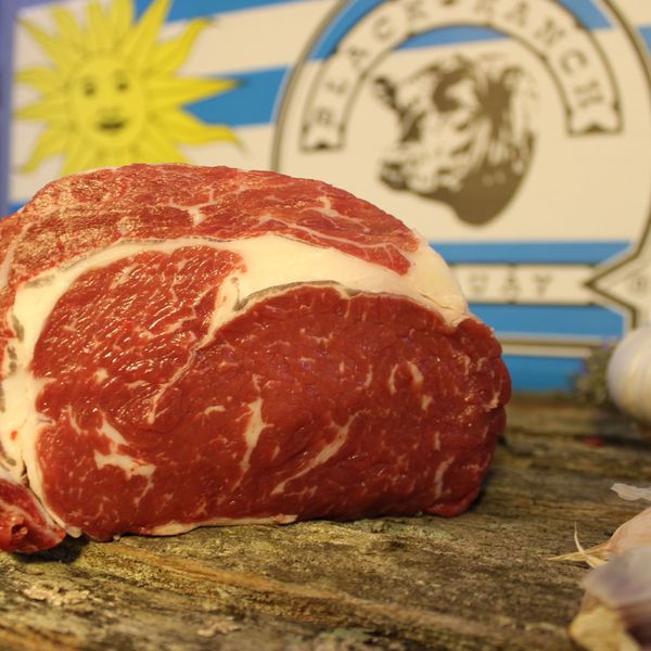Beef from 아르헨티나 supplied by DAT Handelsgesellschaft mbH - Cuts 신선 미절단 소고기