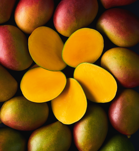 Mango from 프랑스 supplied by Kissao - Whole 신선 망고