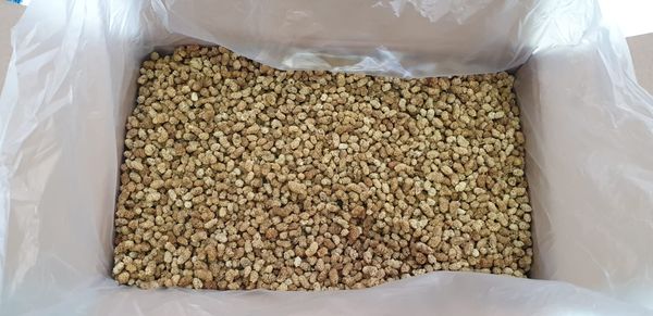 Dried Mulberries from Turkiye supplied by Yamanlar Agricultural Products - Conventional Fresh Mulberry