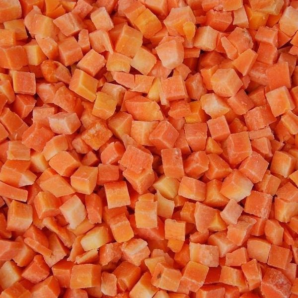 Frozen Carrot from 러시아 supplied by FitoVita - Carton Box (=Cardboard Box) 신선 당근