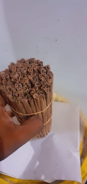 Ceylon Cinnamon from Sri Lanka supplied by DEESAN LANKA - Whole Cinnamon