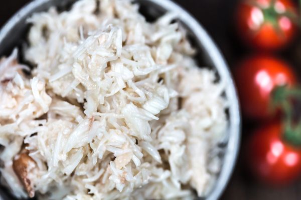 White Crabmeat from 영국 supplied by Seafood & Eat It Processing Ltd - Fillet 게살