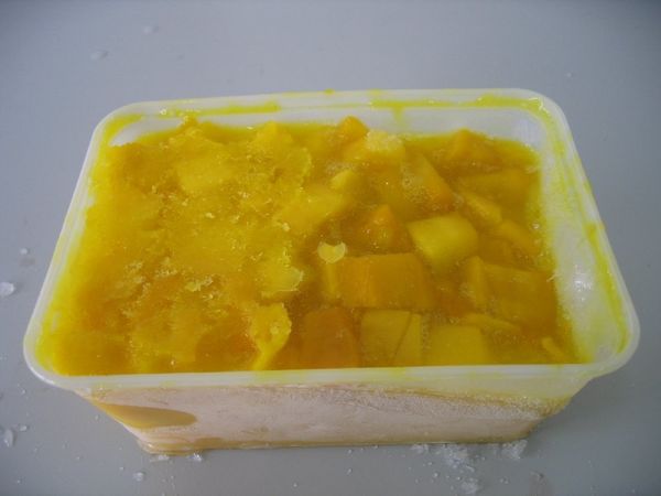 Frozen Mango from 말레이시아 supplied by Alunan Sena Sdn Bhd - Cubes 냉동 망고