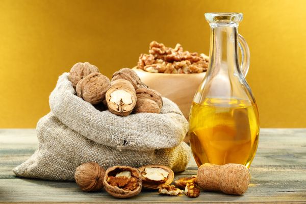 Walnut Oil from 독일 supplied by Ziani Organic Oils - ISO Tank Container 호두기름