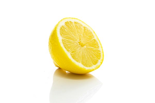 Organic Lemon from Germany supplied by MACALEA GmbH & Co KG - Whole Fresh Lemon
