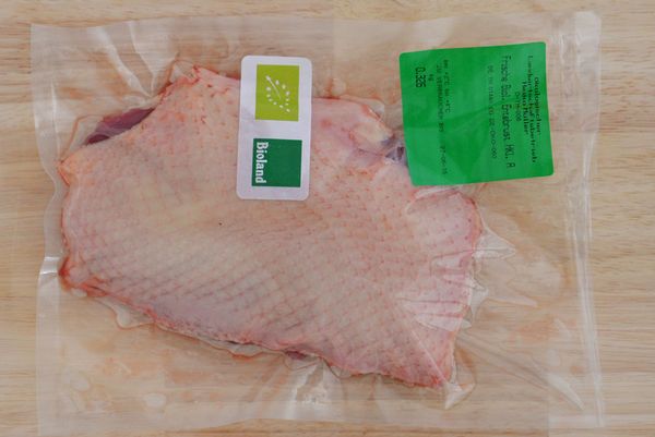 Frozen Duck Meat from 독일 supplied by Organic Farm Heiko Müller - Leg - Thigh 오리고기