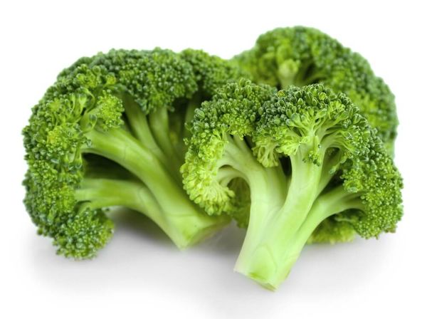 Broccoli from Switzerland supplied by Ronin Food - Whole Fresh Headed Broccoli