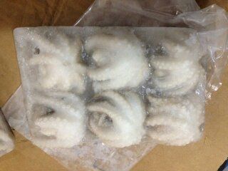 Frozen Octopus from 베트남 supplied by Viko Seafood Company Limited - Skinless (=Skin Off) 냉동 문어