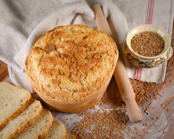 Bread from 루마니아 supplied by ONCOS GROUP - Bar 베이커리 및 빵류