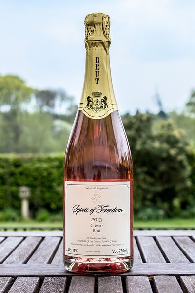 Spirit of Freedom from United Kingdom supplied by Rothley Wine Estate, Kingfishers Pool Vineyard (wines sold by Rothley Wine Ltd) - White Wine