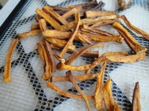 Dehydrated Lasia roots from 스리랑카 supplied by Zahra International Impex - Wedges 기타 말린 과일