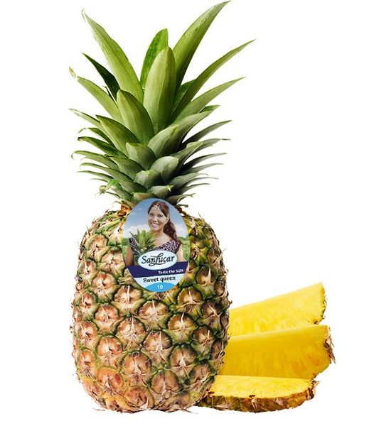 Pineapple from 독일 supplied by SanLucar Germany GmbH - Caraibe (=Caribbean) 신선 파인애플