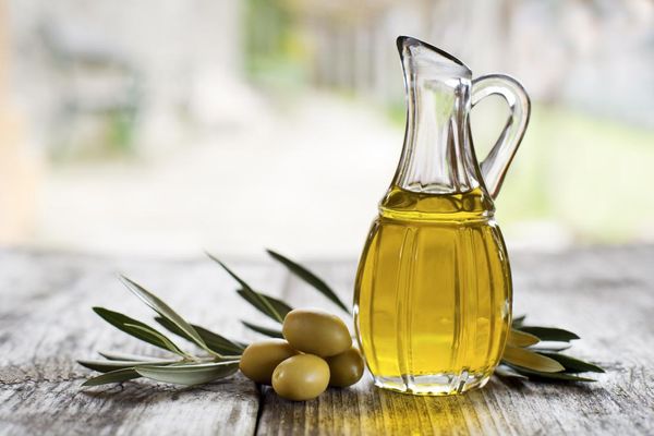 Extra Virgin Olive Oil from 남아프리카공화국 supplied by Foxenburg Estate - golden green 올리브유