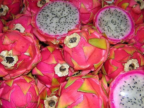 Dragon Fruit from 베트남 supplied by Drevin exotic import export fruits exotiques - Whole 신선 용과