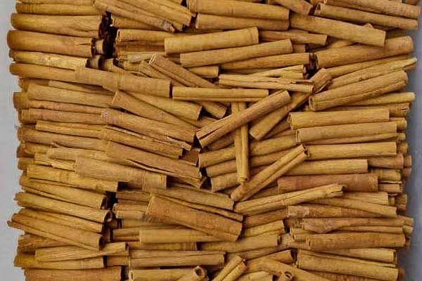 Cassia Sticks and Cuts from 인도네시아 supplied by PT. Indo Rempah Commodities - Cut 계피