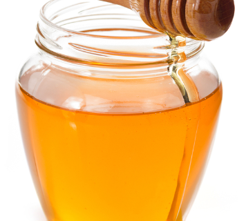 Honey from 미국 supplied by Field Farms Marketing Ltd - Raw (=Natural Honey) 꿀