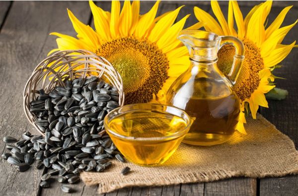 Sunflower oil, refined from Ukraine supplied by ANCOFOOD - Individually Wrapped (=IW) Refined Sunflower Oil