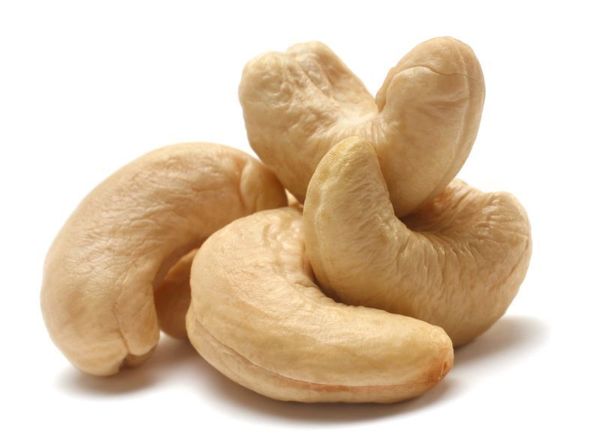 Amande de cajou from Ivory Coast supplied by Rotport - WW320 (=White Wholes 320) Cashew Nut Kernel