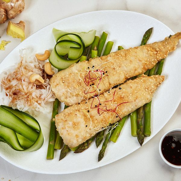 Deep Water Hake Fillets from 남아프리카공화국 supplied by Irvin & Johnson Ltd (I & J) - Frozen 헤이크 가공품