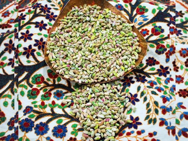 Pistachio from 이란 supplied by Almas Kavir Jonoob - Closed Mouth 피스타치오 알맹이