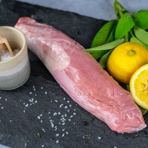 Pork from 영국 supplied by Newton Farm Foods Limited - 다짐육 신선 돼지고기 햄 및 목살