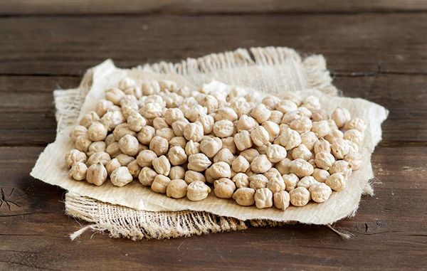 organic chickpeas from 튀르키예 supplied by EcoTurca Tarım - Dried (=Dehydrated) 말린 병아리콩