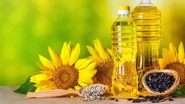 Sunflower Oil from 중국 supplied by Heesure Company - Fresh 정제 해바라기유