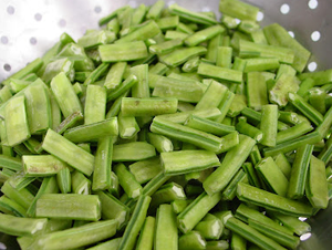 frozen long beans from 미국 supplied by Premium Foods Usa Inc. - Green 줄콩
