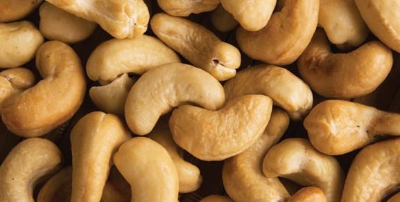 Cashews from 미국 supplied by Pacific Grain & Foods, LLC - Shelled (=Kernel) 캐슈너트 알맹이