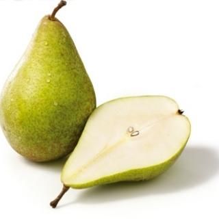 Pear from Netherlands supplied by Vogelaar Vredehof - Green Fresh Pear