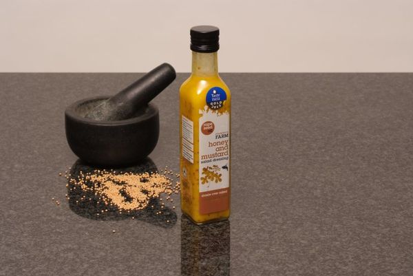 Honey and Mustard Dressing from 영국 supplied by Stainswick Farm - Small 샐러드 드레싱