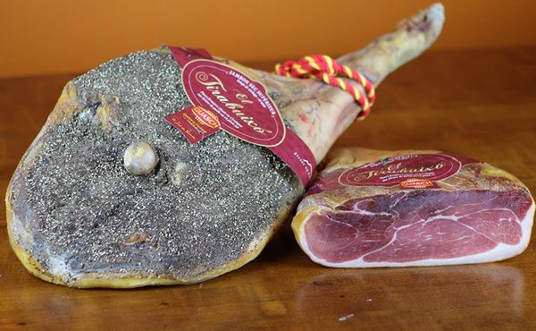 Cold Cuts Ham from France supplied by Guasch & Fils SAS - Light Red Frozen Pork Ham & Shoulder