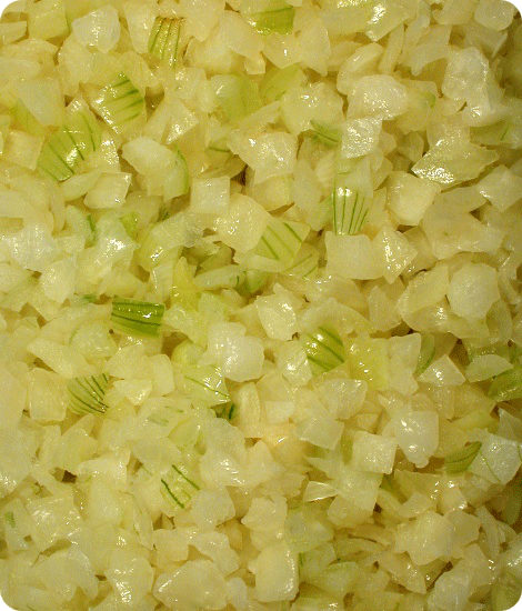 Frozen Onion from Poland supplied by ZAKLAD PRZETWORSTWA OWOCOWO - WARZYWNEGO W SRODZIE WLKP. SP. Z O.O. - Sliced Fresh Onion