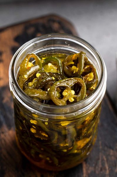 Candied Jalapeno from 미국 supplied by Papa Hart's Pickles & Katie Marie, LLC - Jar 통조림 또는 병에 든 할라피뇨