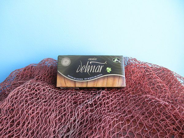 Anchovy from 스페인 supplied by Canned Velmar - Fillet 신선 멸치