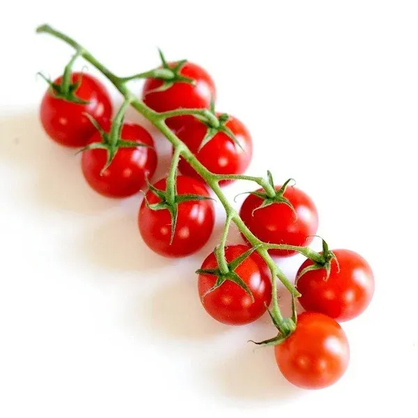 Cherry Tomatoes from 베트남 supplied by Vegefoods Joint Stock Company - Red 신선 토마토