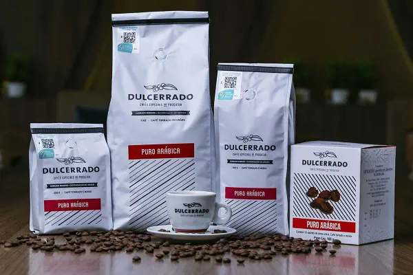 Coffee from 브라질 supplied by EXPOCACCER – Cooperativa dos Cafeicultores do Cerrado Ltda - Hard Bean (=HG) 생원두