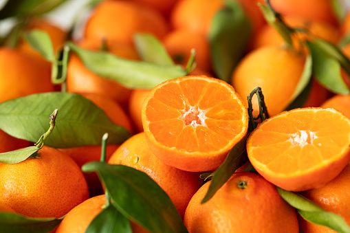 Pakistani Mandarin (Kinnow) from Pakistan supplied by Tazah Technologies - Good Quality Fresh Mandarin