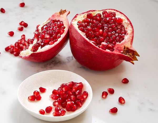 Frozen Pomegranate from 이집트 supplied by First choice - IQF (=Individual Quick Freezing) 냉동 석류