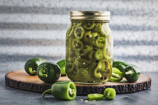 Jalapeno Preserved from 미국 supplied by Freestone Pickle Company, Inc. - Diced 통조림 또는 병에 든 할라피뇨