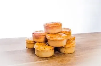 Pie from 영국 supplied by Trossachs Pie & Pastry Company Limited - Pre-Baked 베이커리 및 빵류