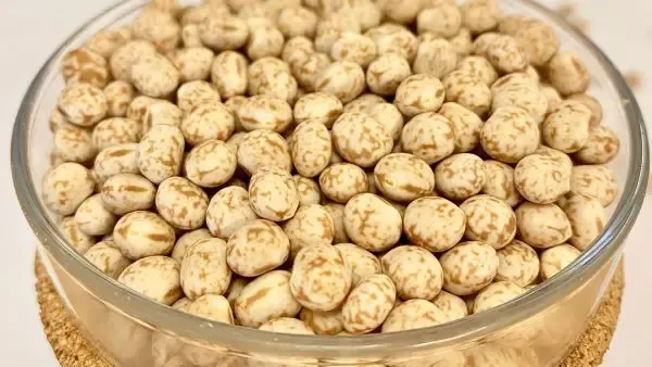 Speckled Lupins from 호주 supplied by Demeter Cormack Pty Ltd - Kibbled 루핀